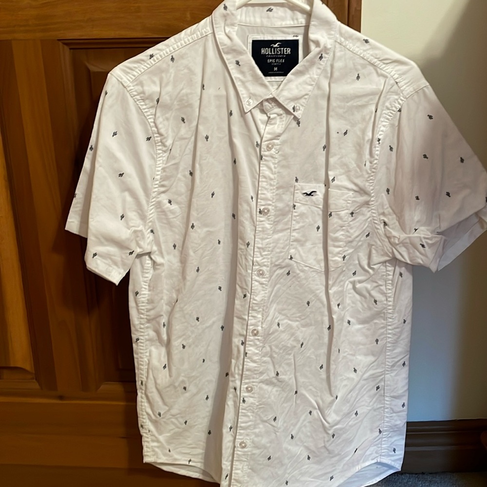 Hollister button up